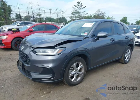 2024 Honda Hr-V Awd Lx z USA, uszkodzony, nr VIN 3CZRZ2H30RM736092